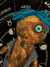 Load image into Gallery viewer, Buzz