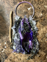 Load image into Gallery viewer, Dread Barrette
