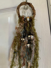 Load image into Gallery viewer, Witch Bells Mushroom

