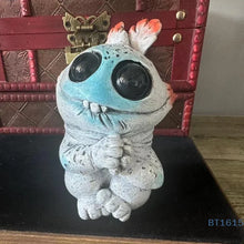 Load image into Gallery viewer, Garden Friends
