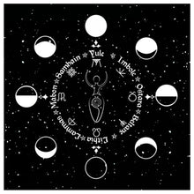 Load image into Gallery viewer, Velvet Tarot &amp; Oracle Cloths
