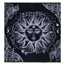 Load image into Gallery viewer, Velvet Tarot &amp; Oracle Cloths
